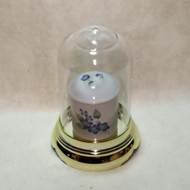 骨つぼ2.3寸を収めた状態